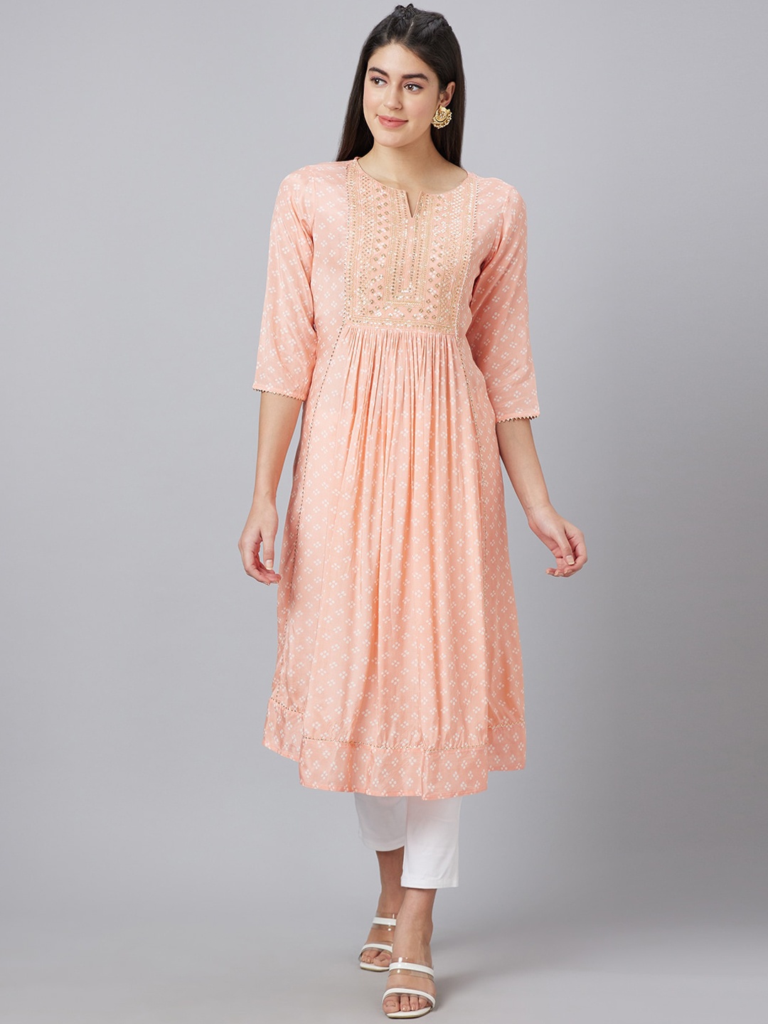 

Globus Geometric Printed Sequinned A-Line Kurta, Peach