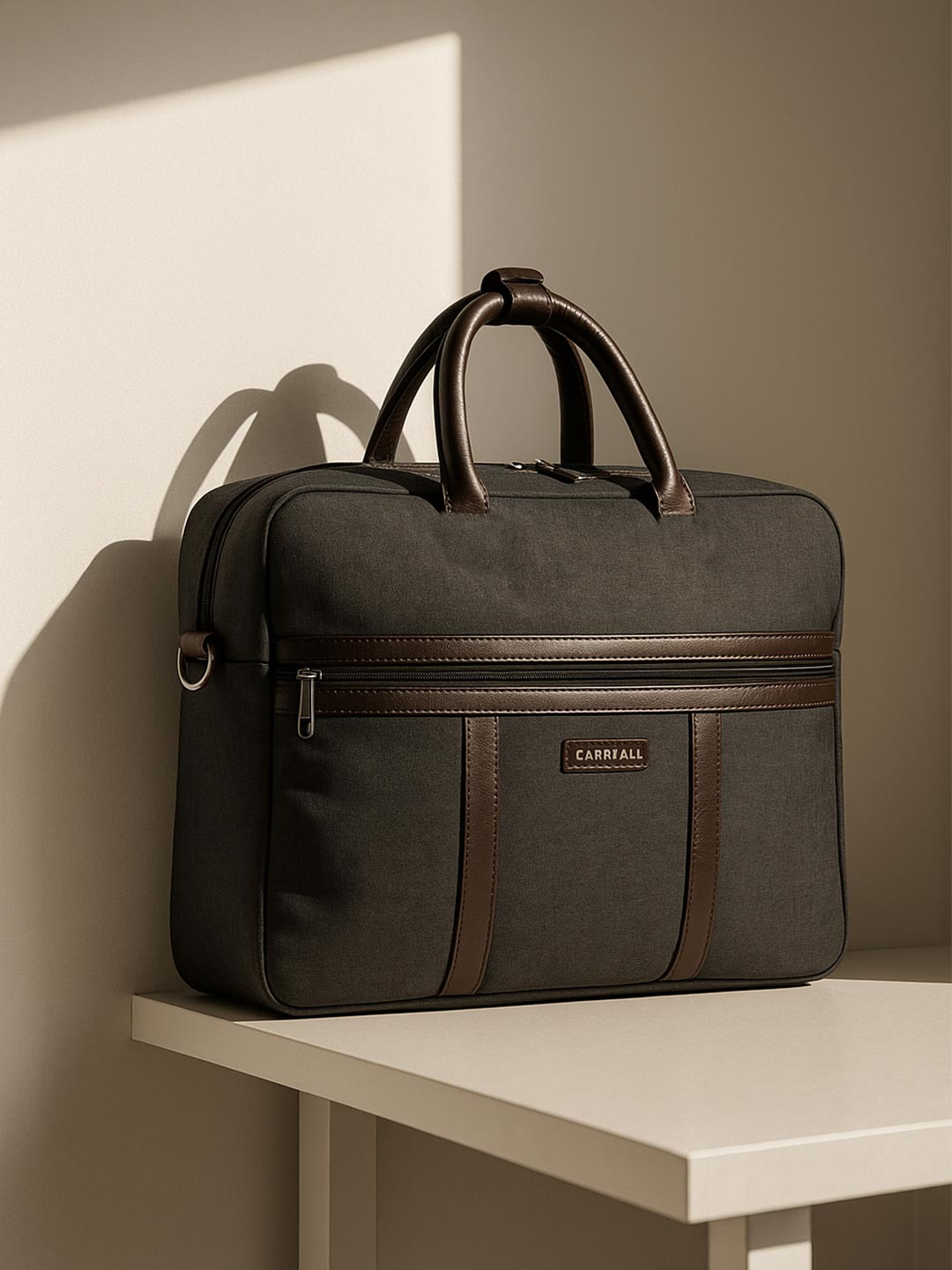 CARRIALL Unisex Grey Messenger Bag