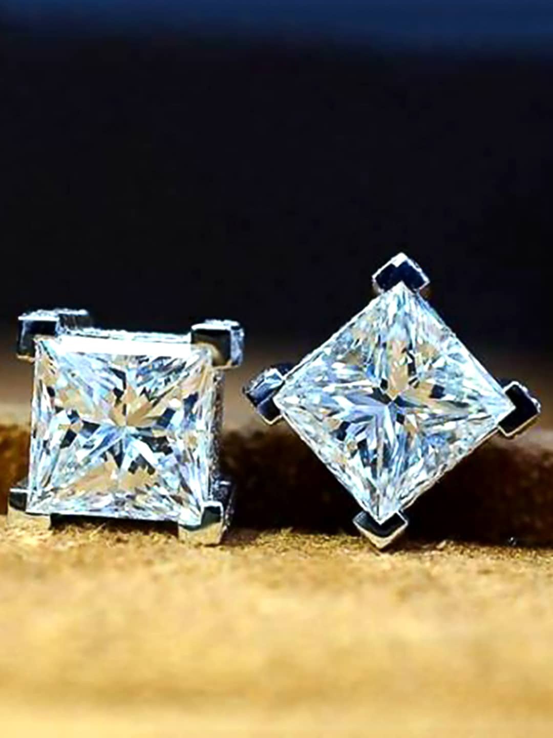 

Peora Silver-Plated Contemporary Studs Earrings