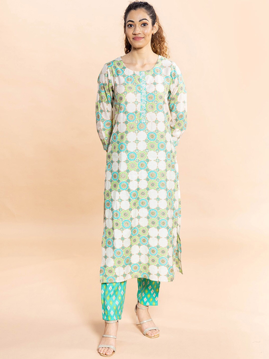 

Rmya Ethnic Motifs Printed Mirror Work Pure Cotton Kurta with Trousers, Green