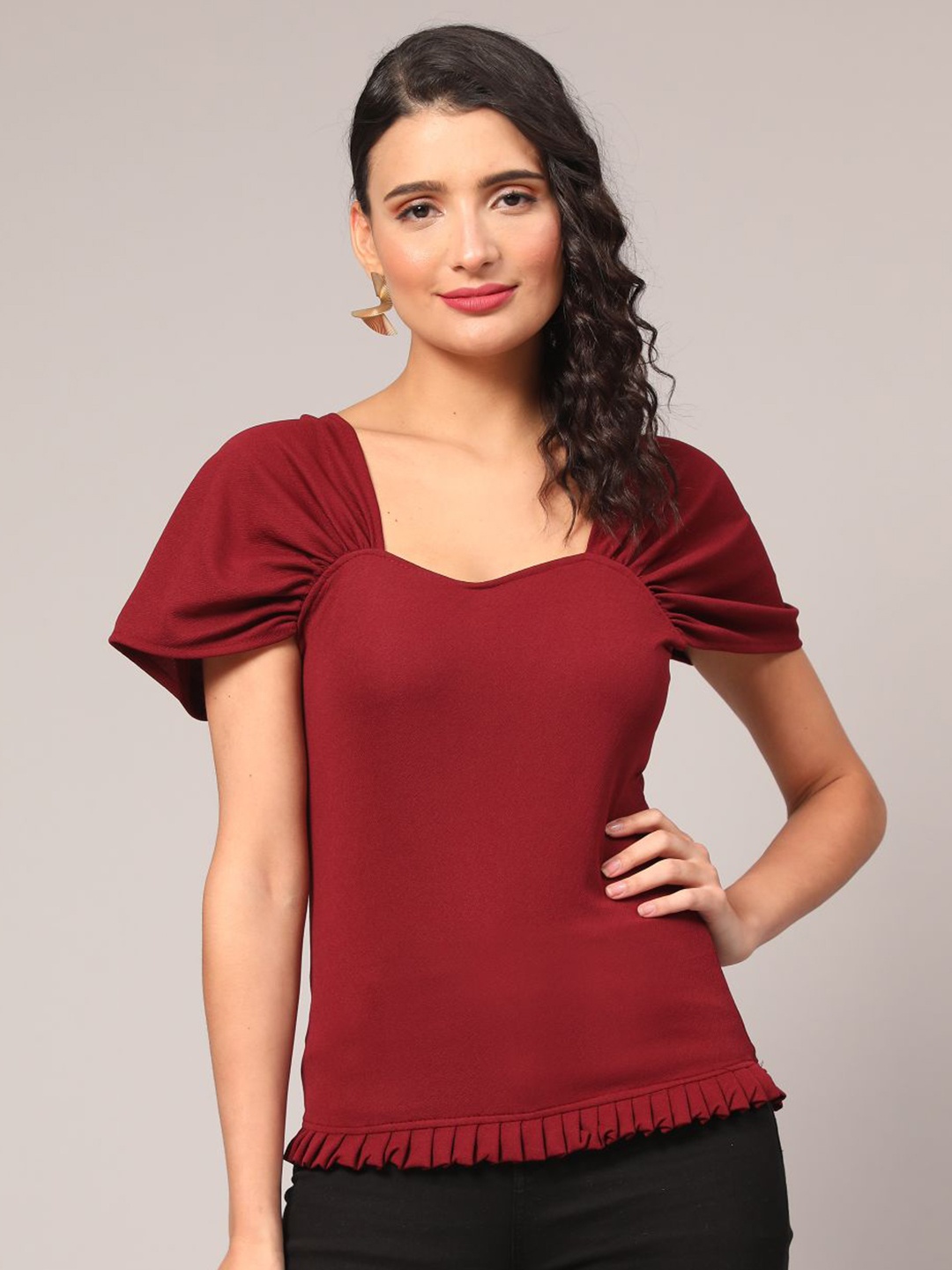 

DEETYA ARTS Sweetheart Neck Flared Sleeves Regular Top, Maroon