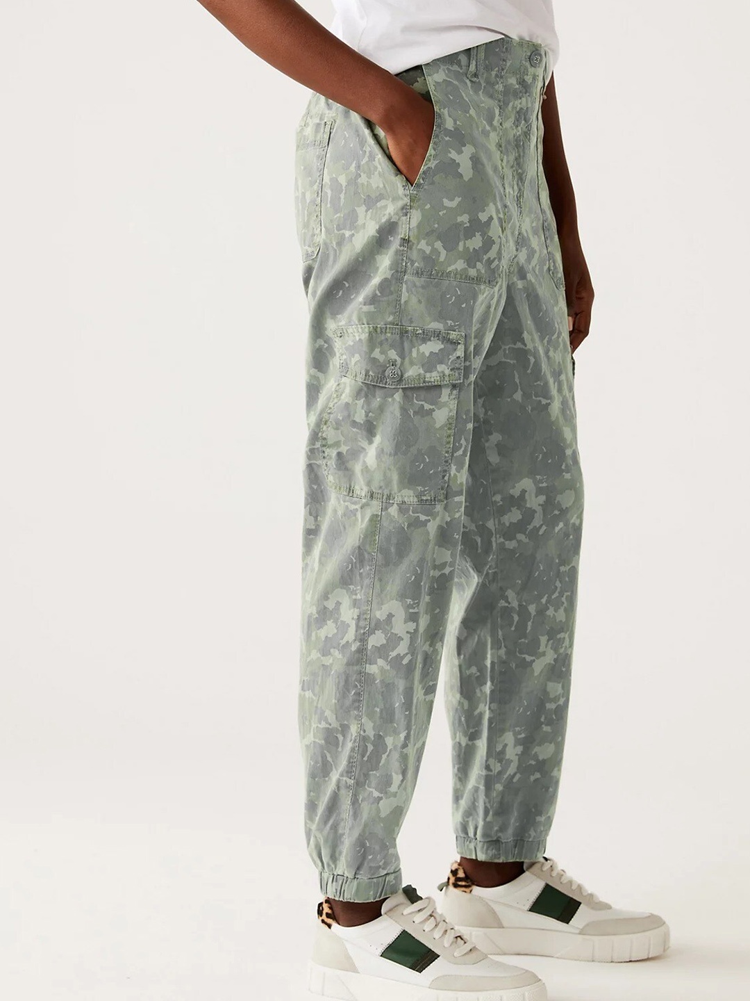 

Marks & Spencer Women Camouflage Printed Tapered Fit High-Rise Joggers, Green