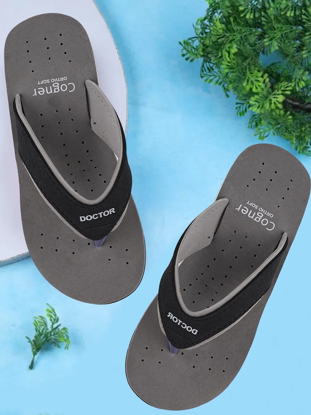 

Cogner Women Rubber Thong Flip-Flops, Grey