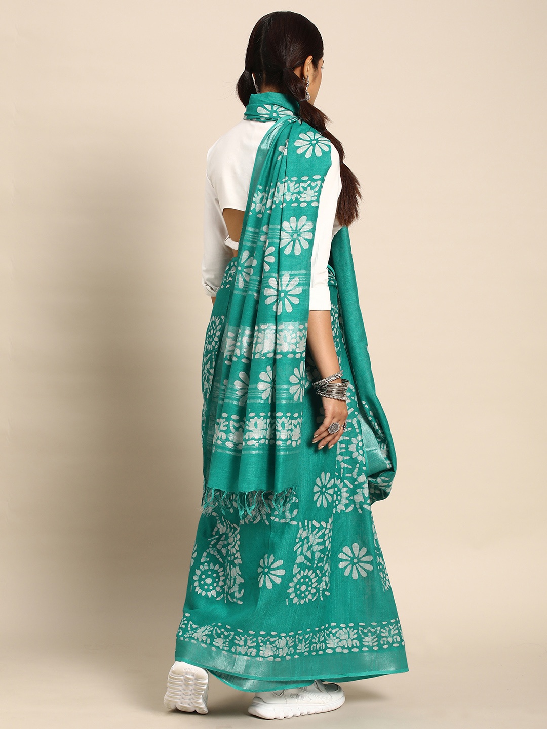 

Taavi Batik Pure Cotton Bhagalpuri Saree, Sea green