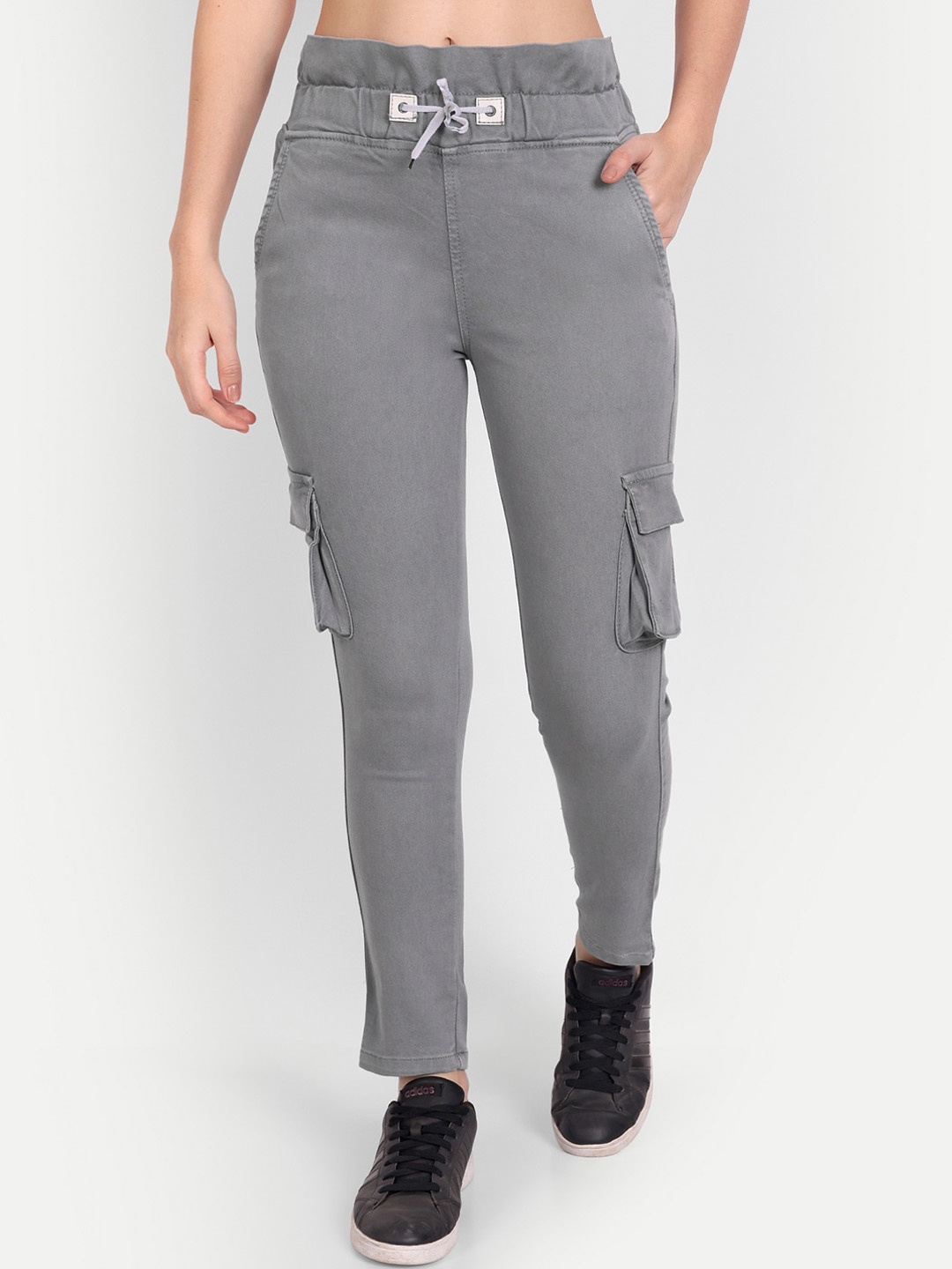 

AngelFab Women Relaxed Regular Fit Mid-Rise Cargos Cotton Trousers, Grey