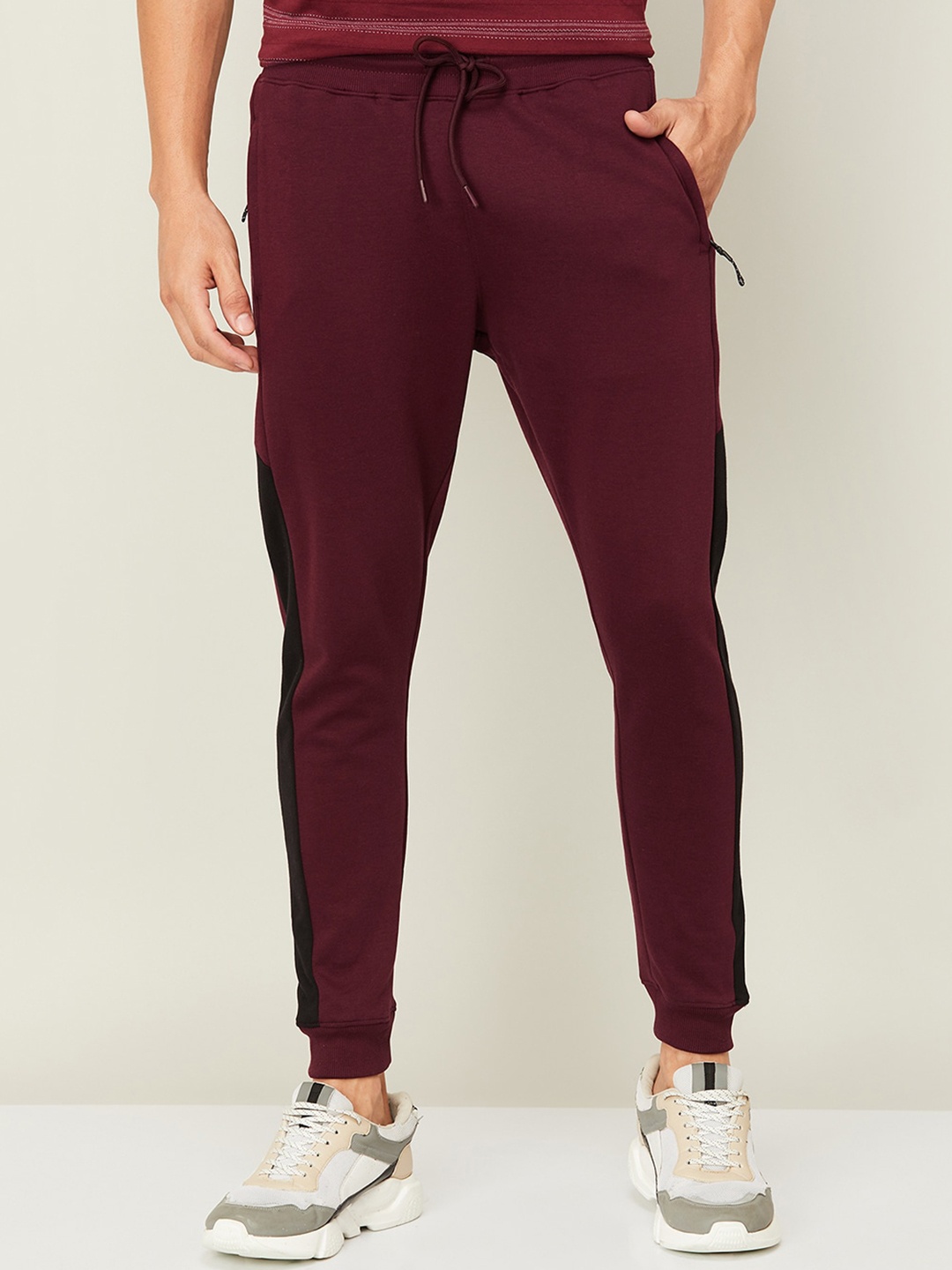 

Fame Forever by Lifestyle Men Regular Fit Side Panel Detail Cotton Joggers, Maroon