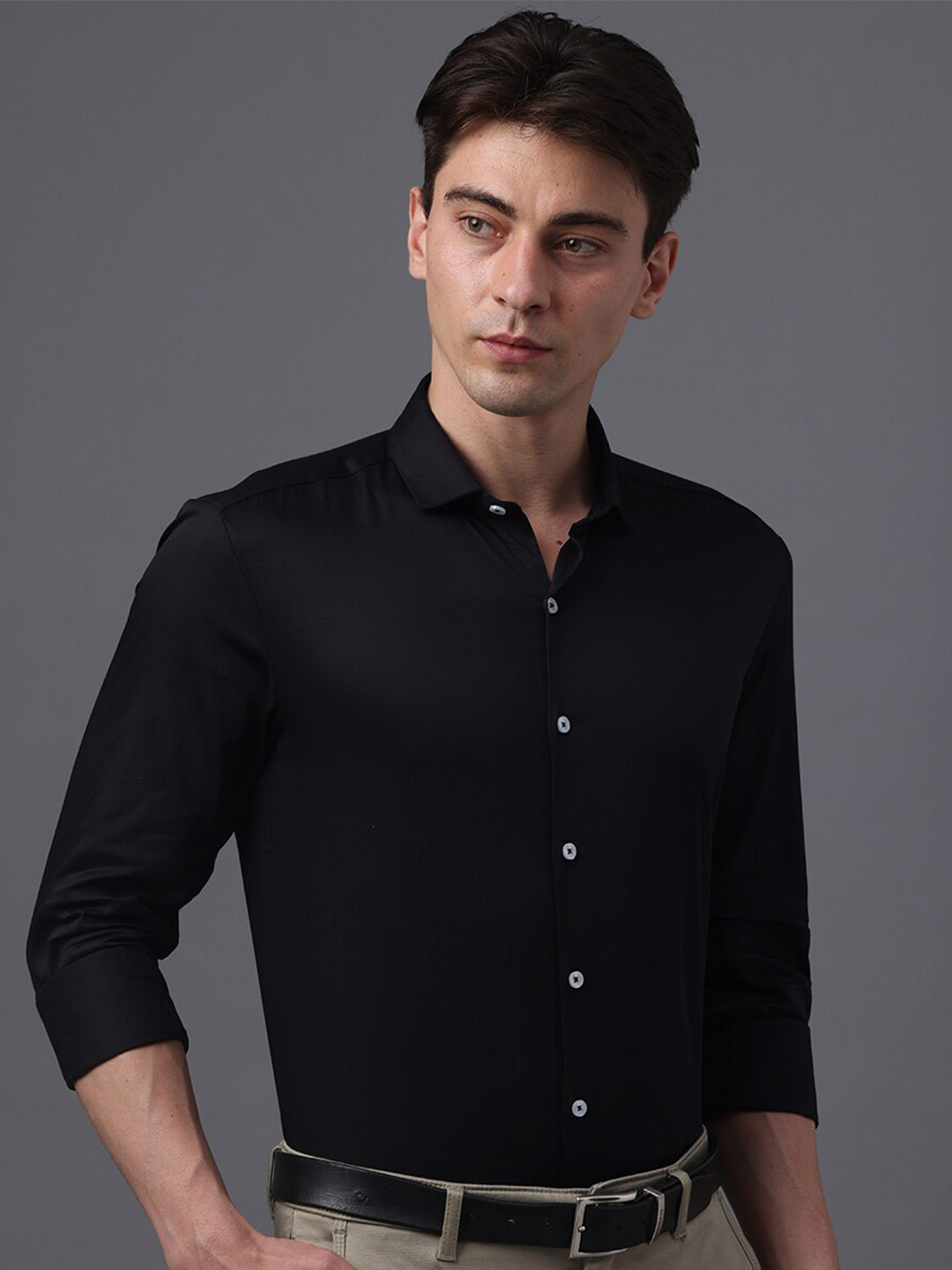 

FOGA Spread Collar Pure Cotton Casual Shirt, Black