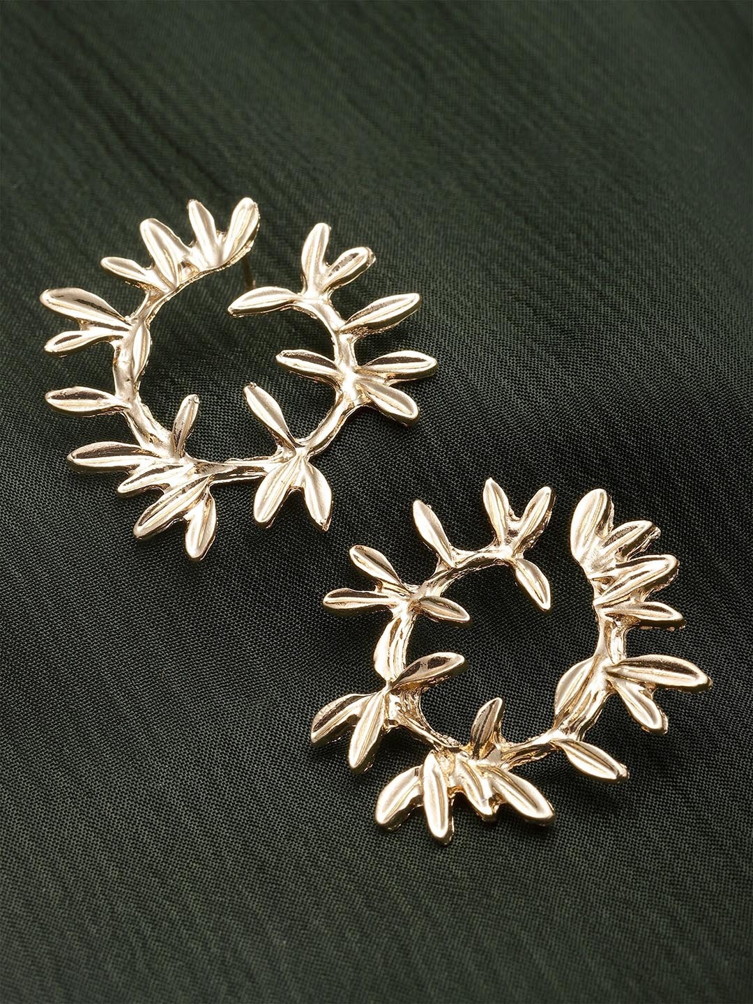

Bohey by KARATCART Gold-Plated Leaf Shape Hoop Earrings