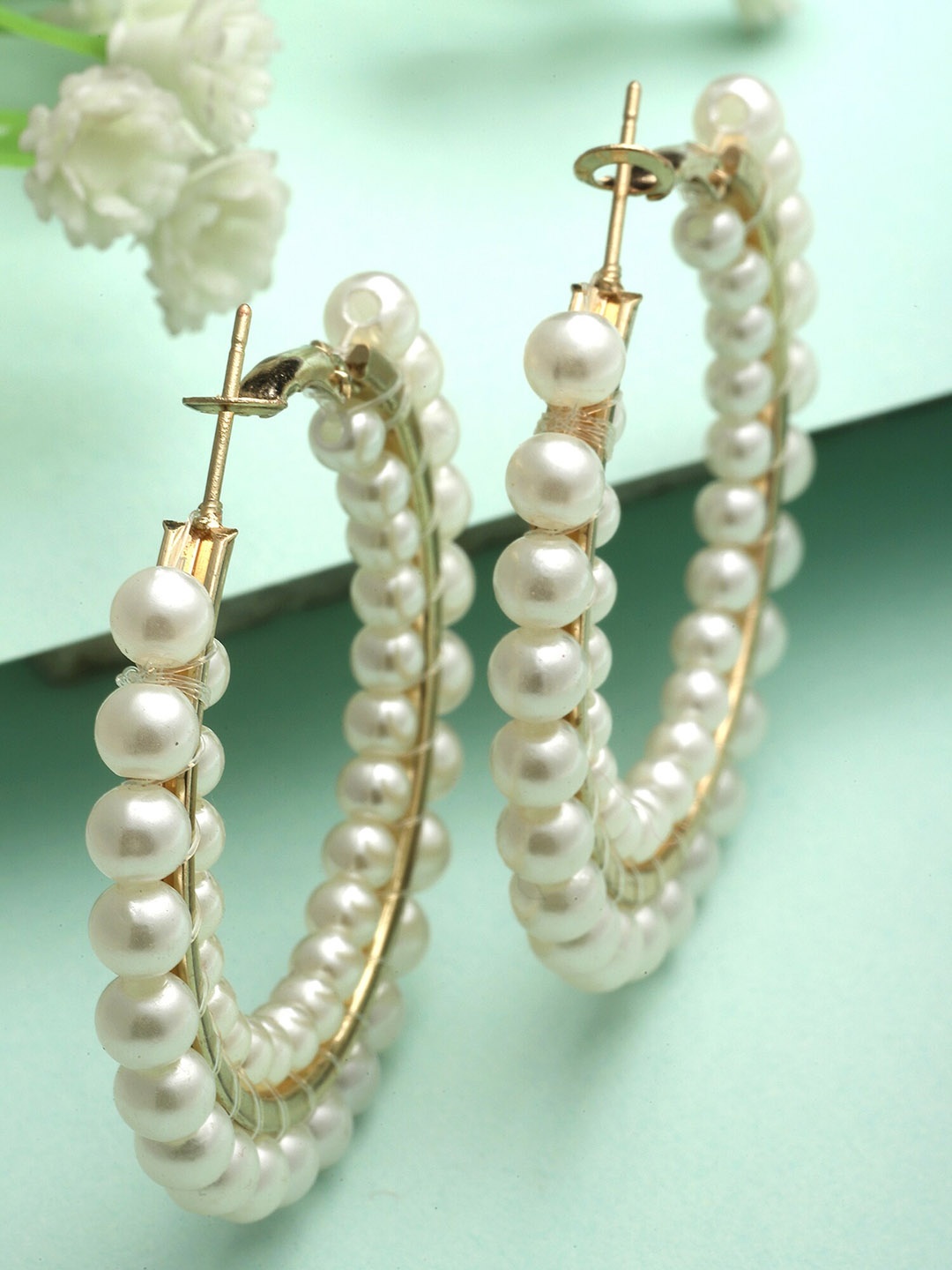 

Bohey by KARATCART Gold-Plated Contemporary Hoop Earrings, White
