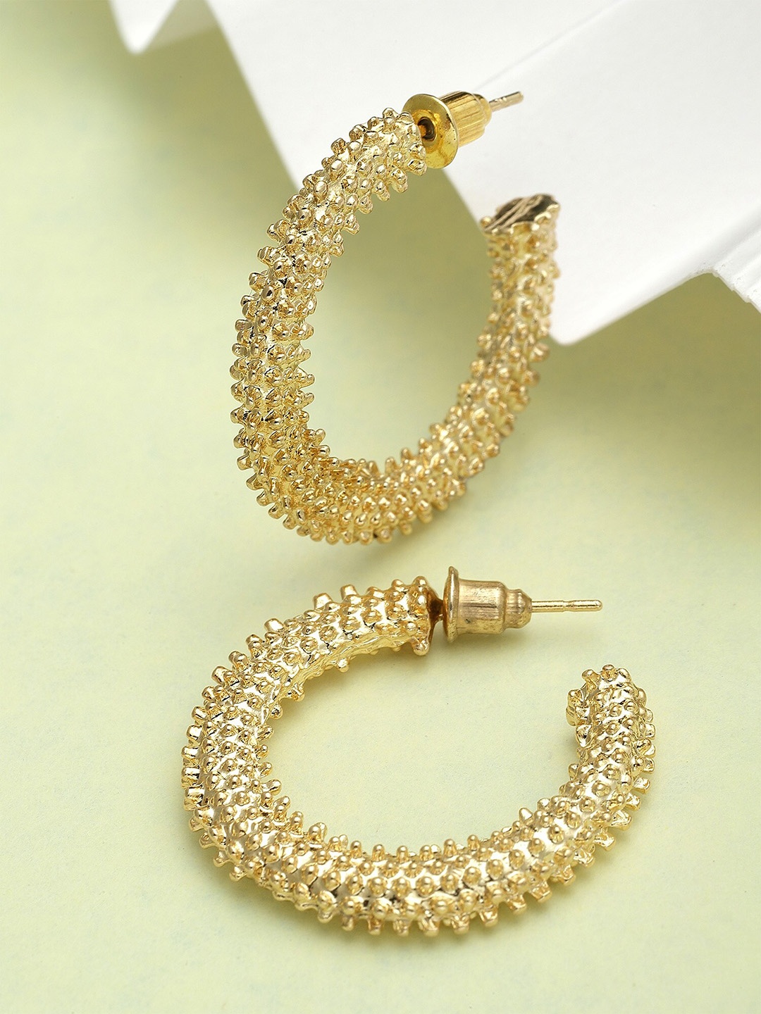 

Bohey by KARATCART Gold-Plated Contemporary Half Hoop Earrings