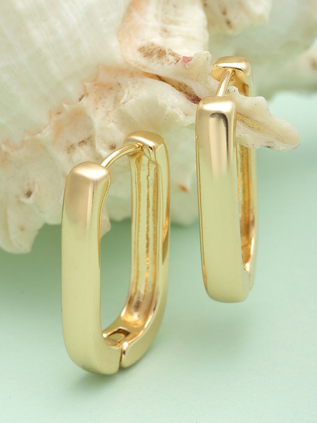 

Bohey by KARATCART Gold-Plated Square Hoop Earrings