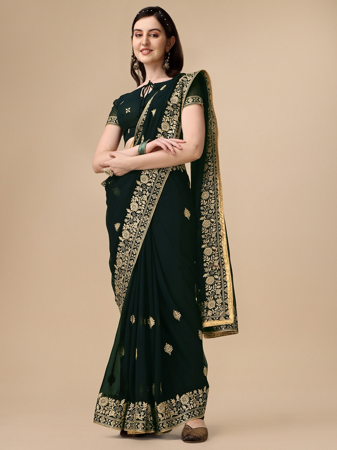 

Vaidehi Fashion Floral Embroidered Zari Pure Georgette Saree, Green