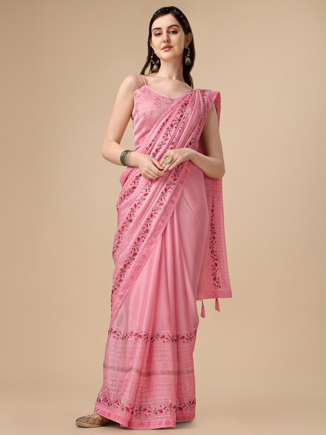 

Vaidehi Fashion Floral Embroidered Pure Chiffon Saree, Pink