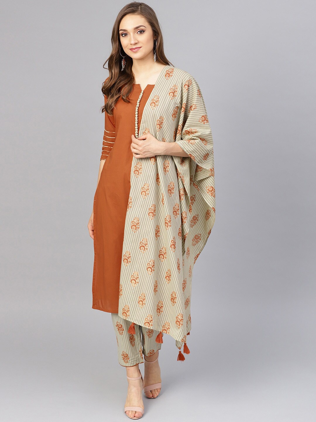 

Idalia Plus Size Notched Neck Pure Cotton Kurta with Trousers & Dupatta, Rust
