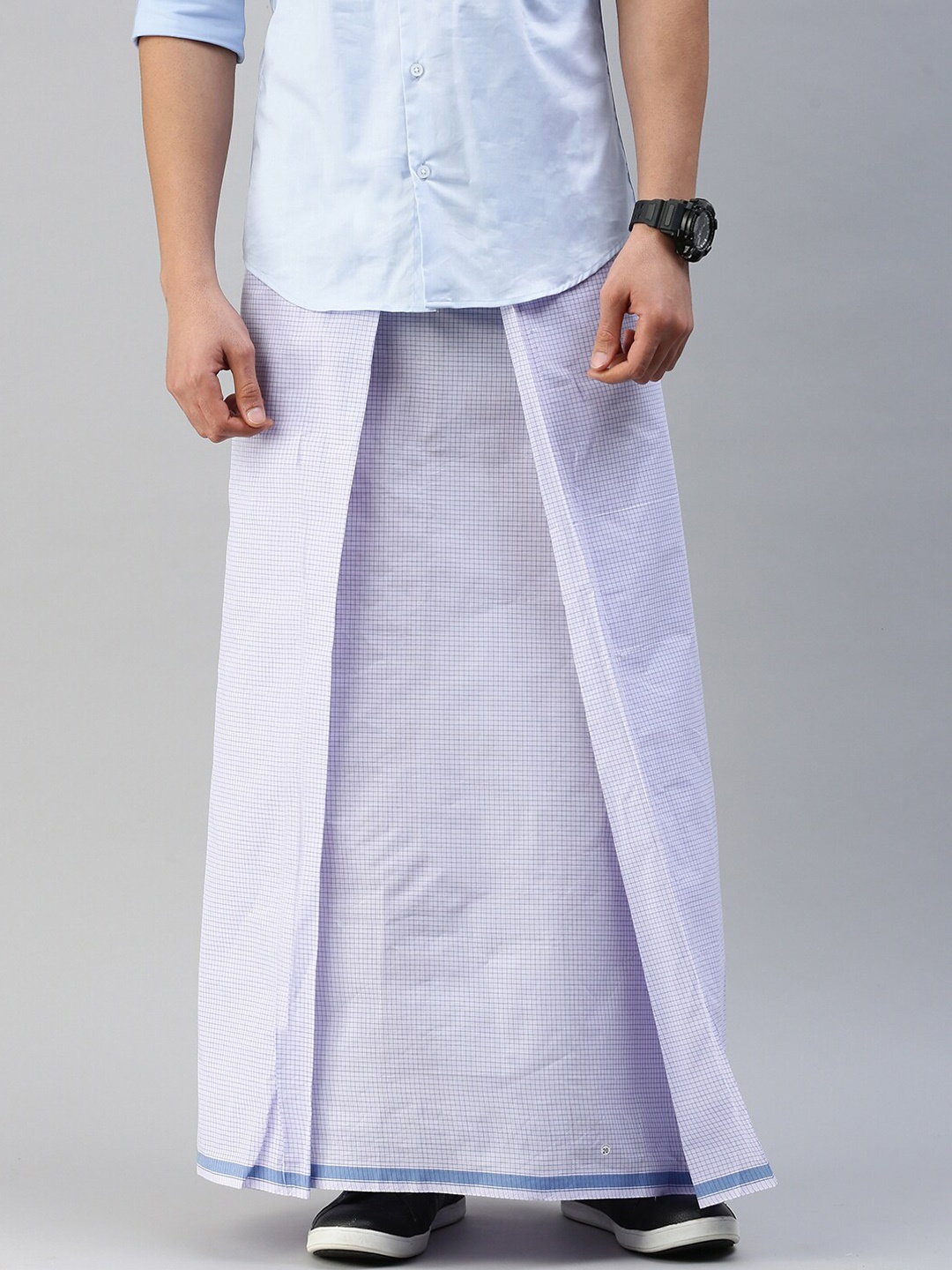 

Ulama Men Checked Pure Cotton Stitched Lungi, White