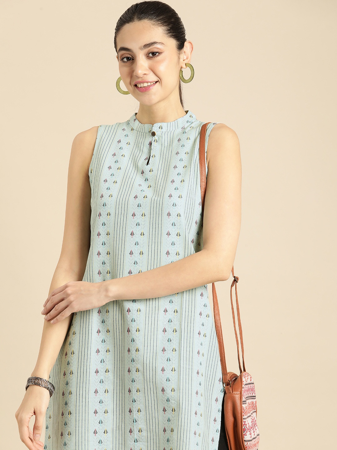 

Anouk Woven Design Mandarin Collar Kurta, Sea green