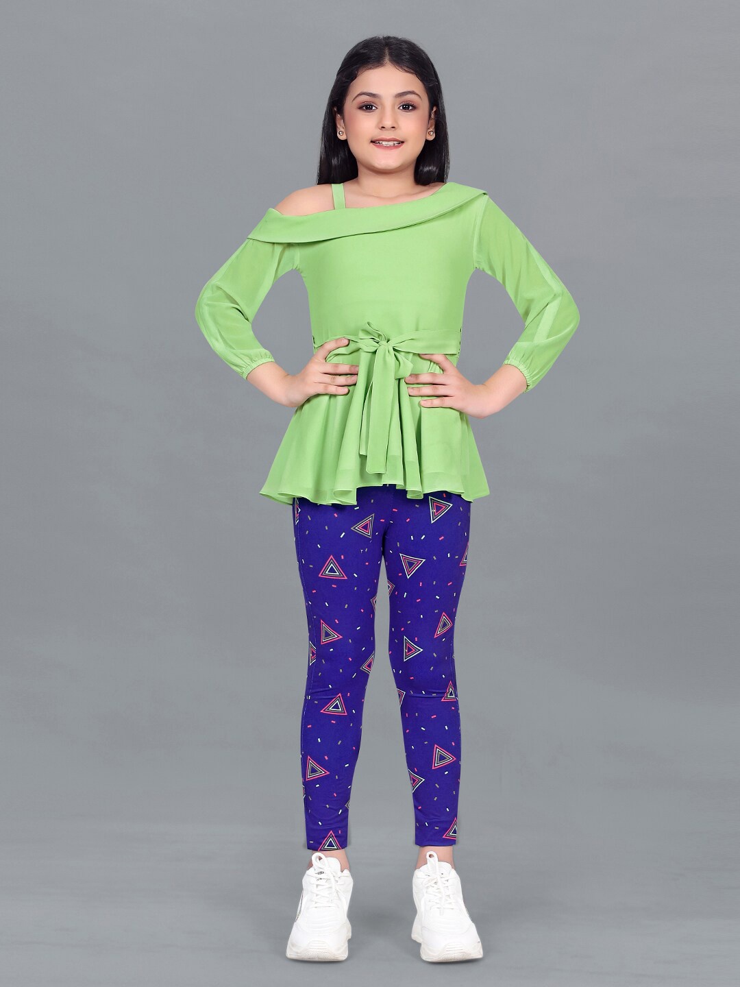 

FASHION DREAM Girls Printed Top with Leggings, Green