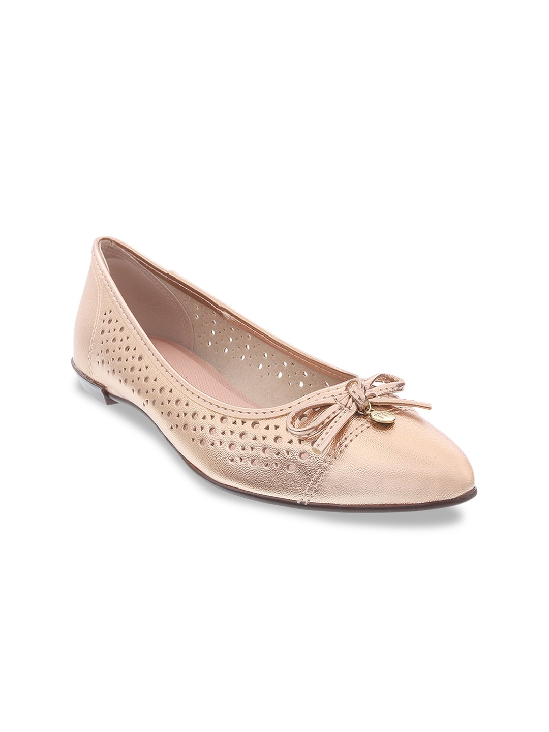

Mochi Women Textured Ballerinas with Bows, Pink