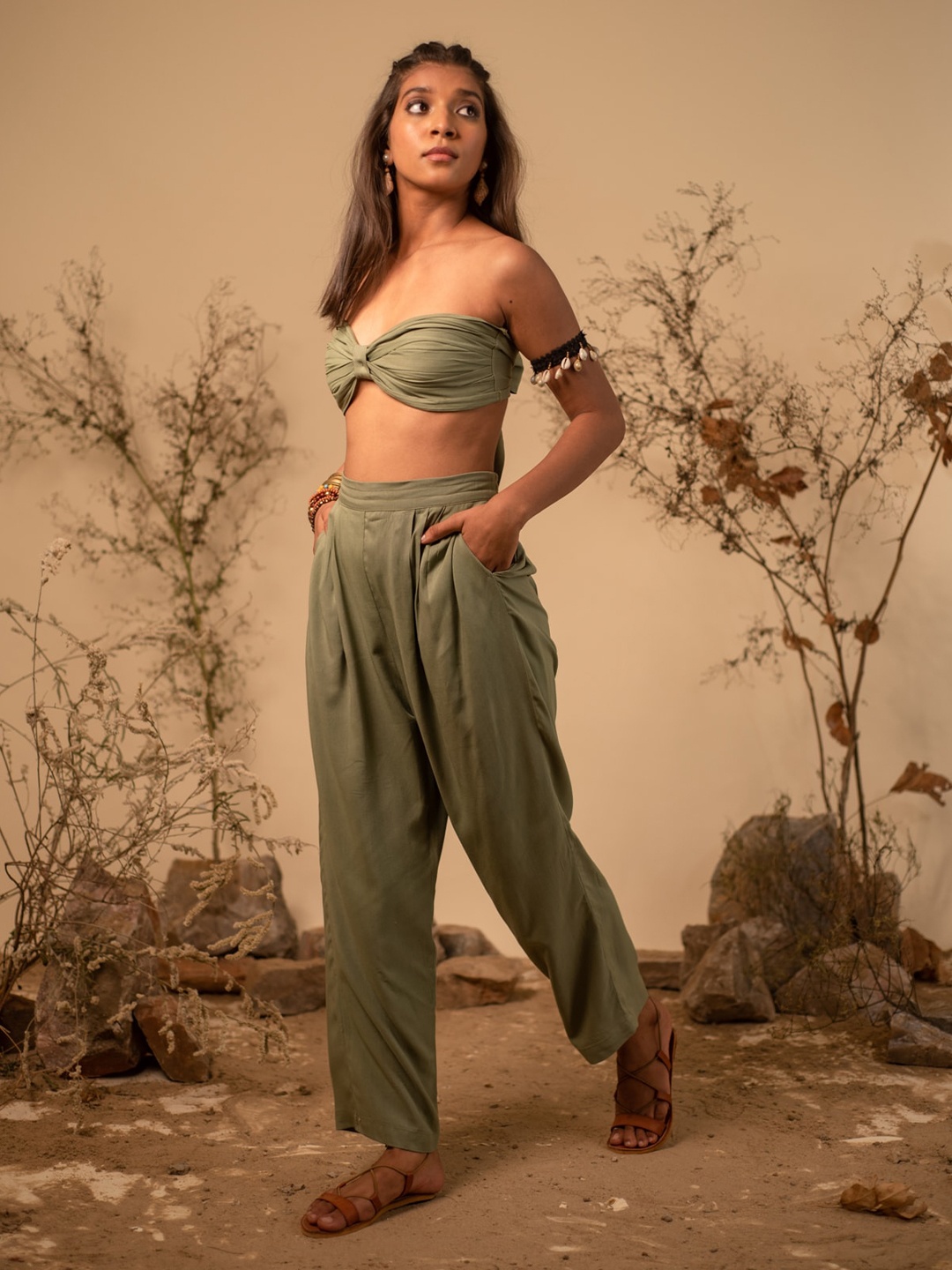 

Label Reyya Sweetheart Neck Bralette Crop Top, Green