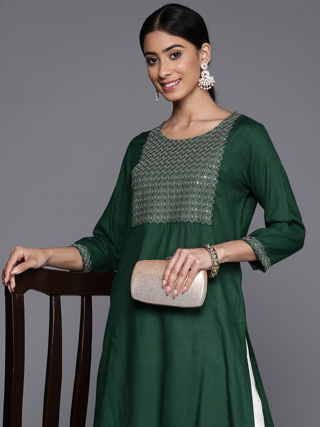 

Libas Yoke Design Sequinned Kurta, Green