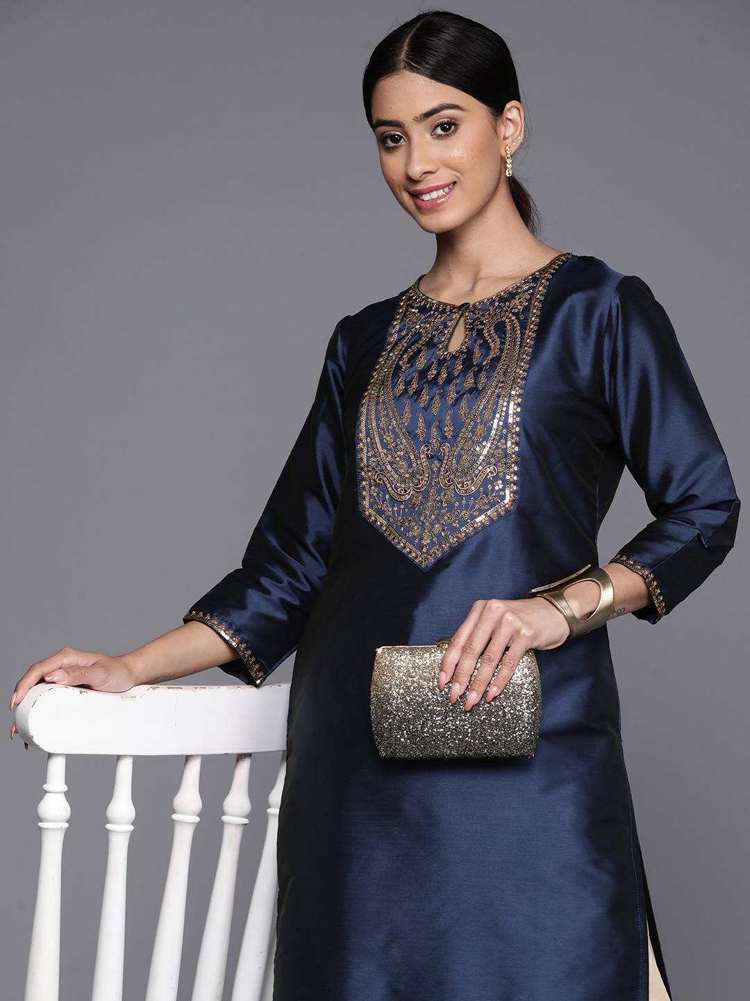 

Libas Yoke Design Keyhole Neck Sequinned Kurta, Navy blue