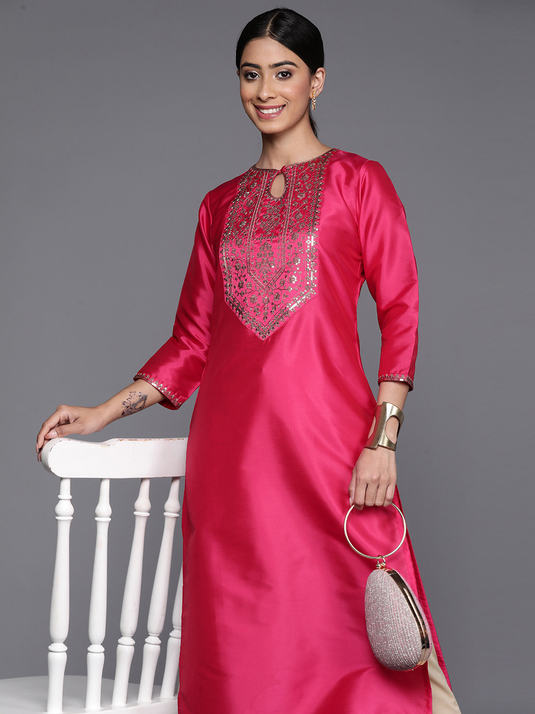 

Libas Yoke Design Keyhole Neck Sequinned Kurta, Fuchsia