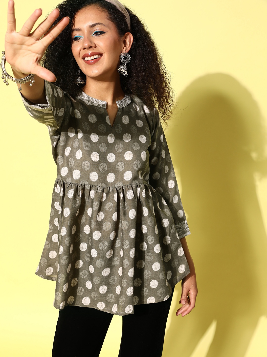 

Sangria Polka Dot Print Mandarin Collar Peplum Top, Grey