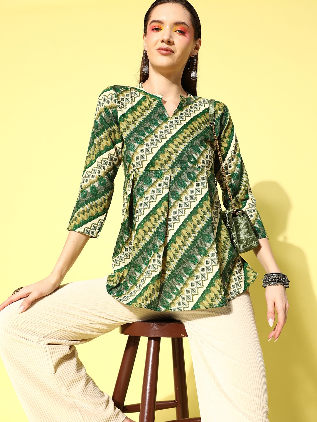 

Sangria Geometric Print Mandarin Collar Peplum Top, Green