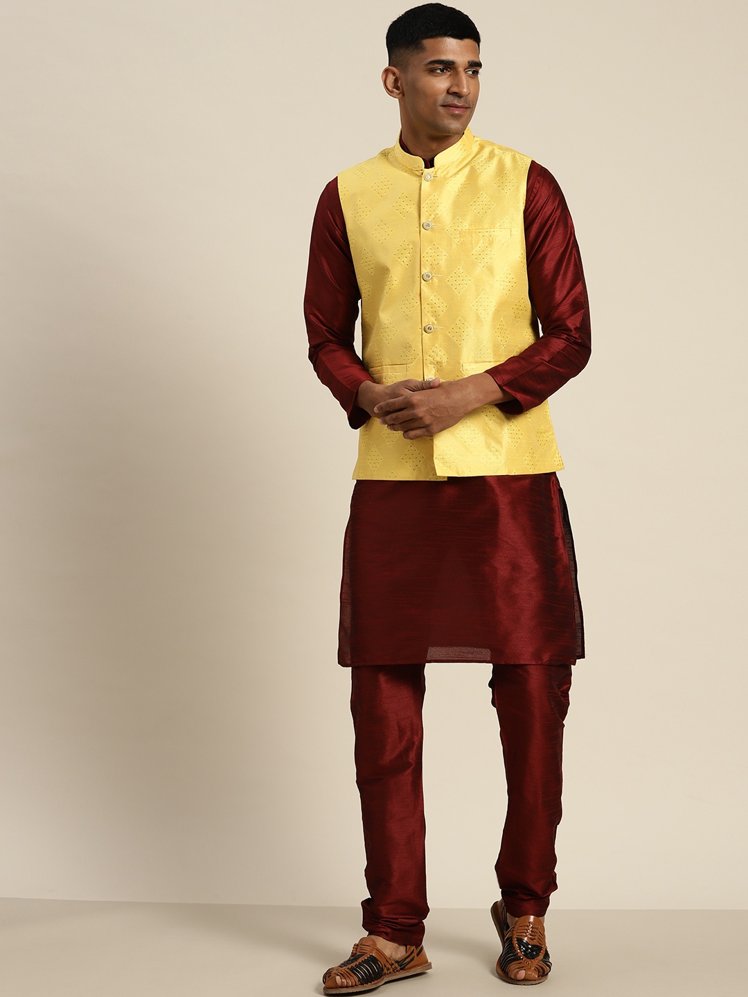 

SOJANYA Silk Cotton Kurta With Churidar & Nehru Jacket, Maroon