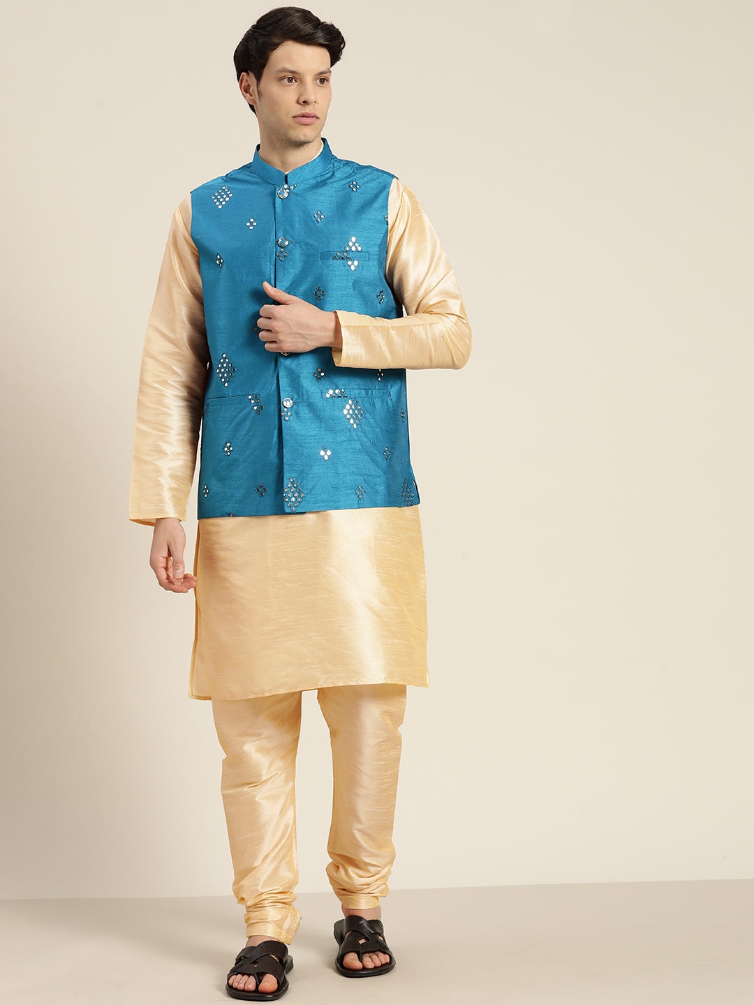 

SOJANYA Regular Kurta with Churidar, Gold