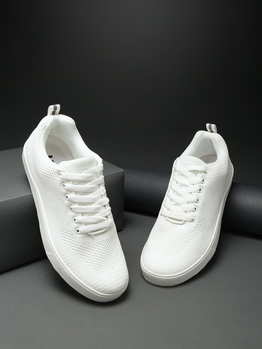 

HRX by Hrithik Roshan Men White Fly Sneakers