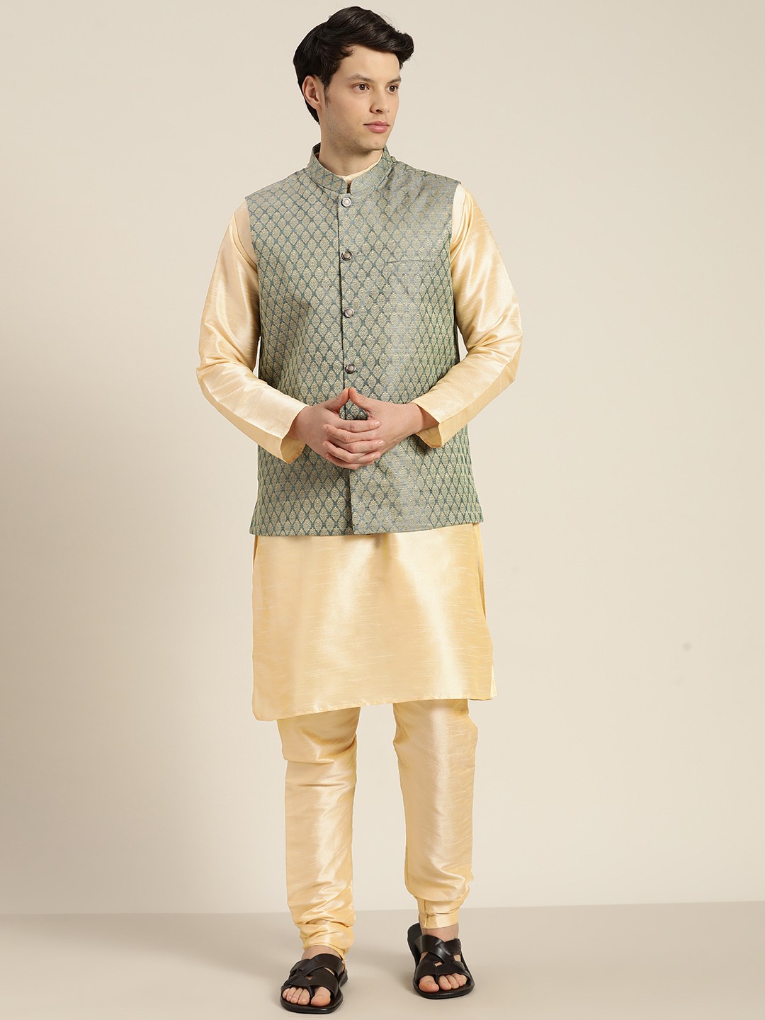 

SOJANYA Mandarin Collar Regular Kurta With Churidar & With Nehru Jacket, Gold