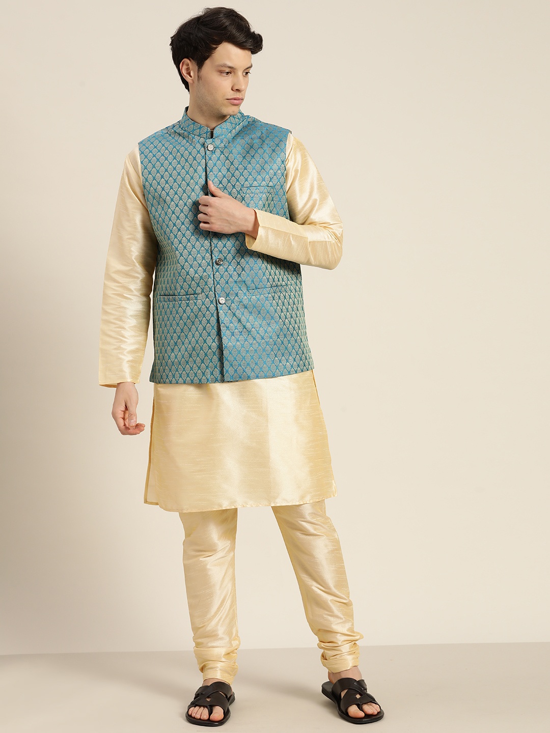 

SOJANYA Silk Cotton Kurta With Churidar & Nehru Jacket, Cream