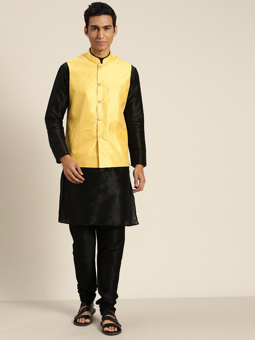 

SOJANYA Mandarin Collar Regular Kurta With Churidar & With Nehru Jacket, Black