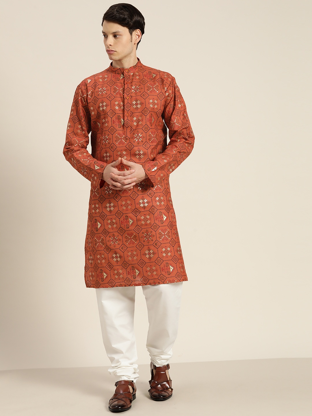 

SOJANYA Printed Regular Kurta With Churidar, Orange