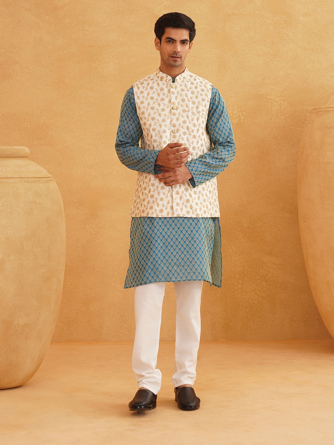 

SOJANYA Ethnic Motifs Regular Kurta With Churidar & With Nehru Jacket, Blue