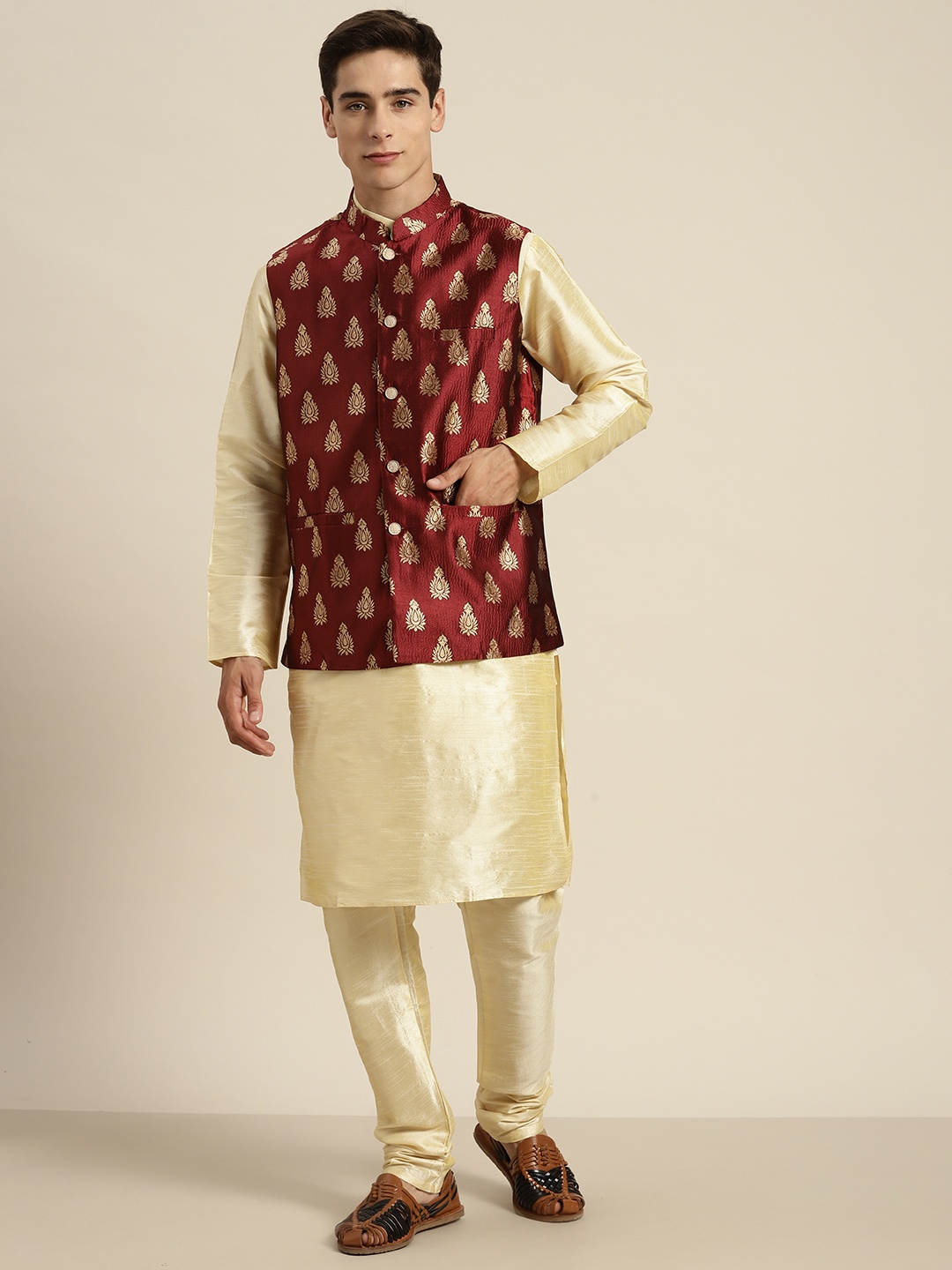 

SOJANYA Mandarin Collar Regular Kurta With Churidar & With Nehru Jacket, Gold