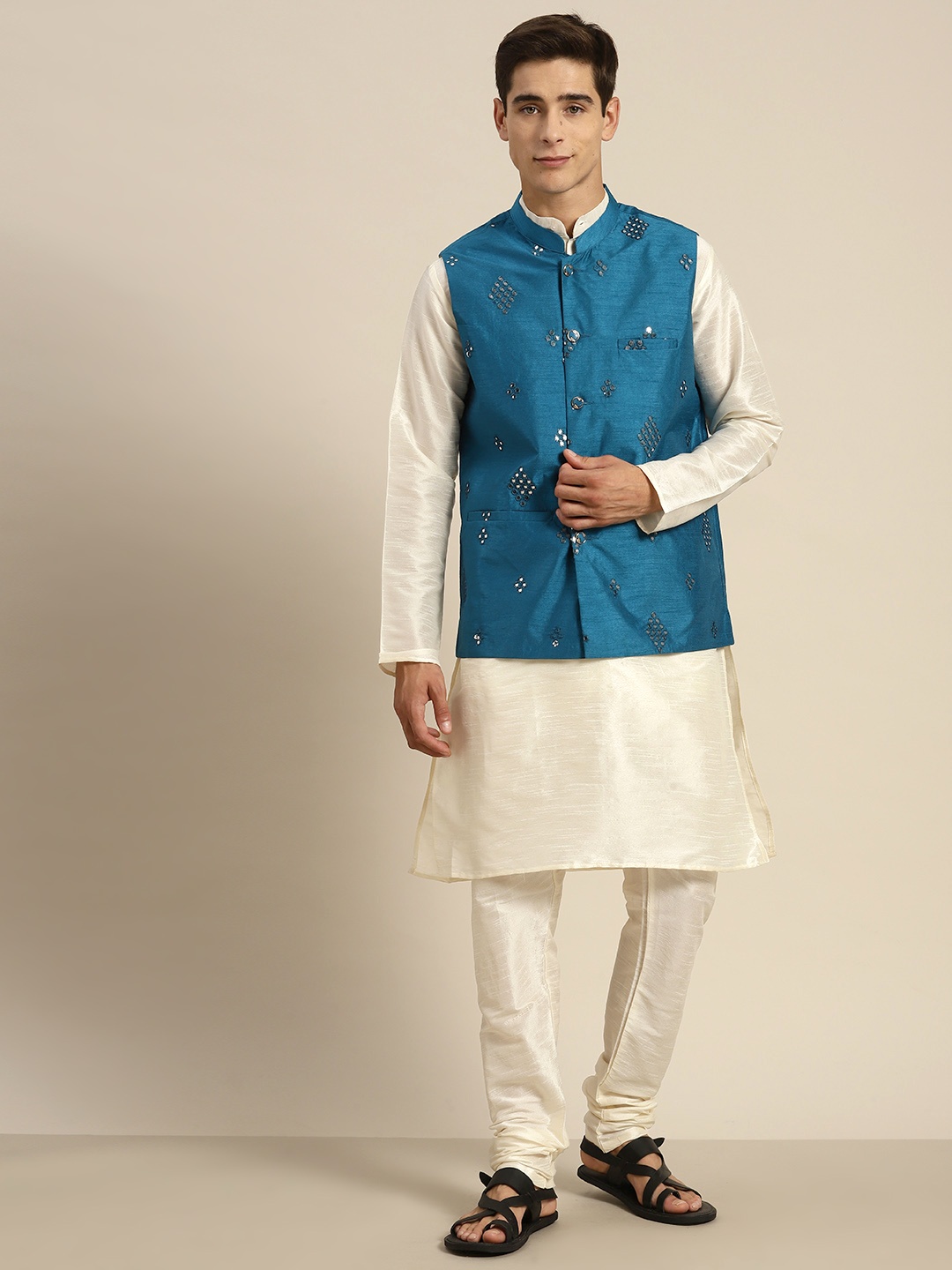 

SOJANYA Mandarin Collar Regular Kurta With Churidar & With Nehru Jacket, Off white