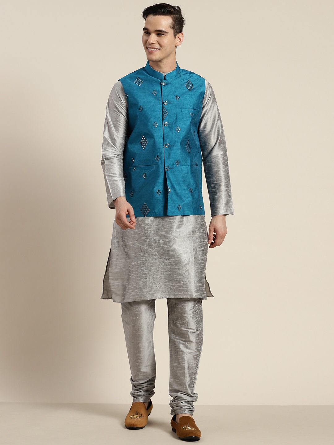 

SOJANYA Mandarin Collar Regular Kurta With Churidar & With Nehru Jacket, Grey