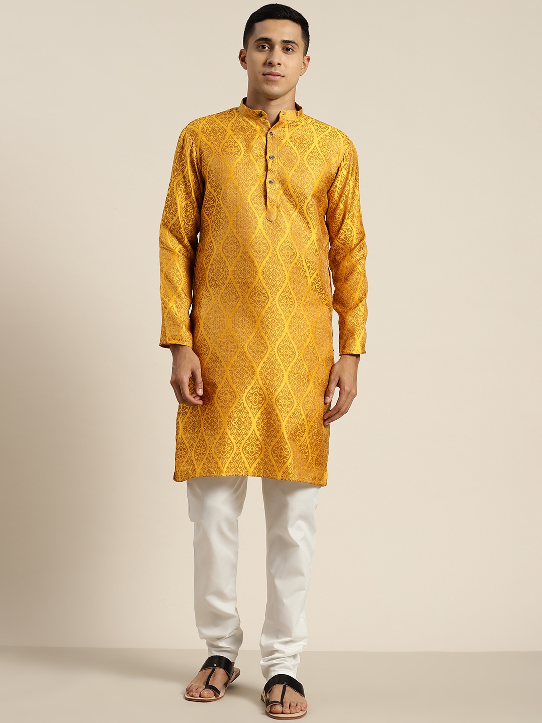 

SOJANYA Ethnic Motifs Regular Kurta With Churidar, Mustard