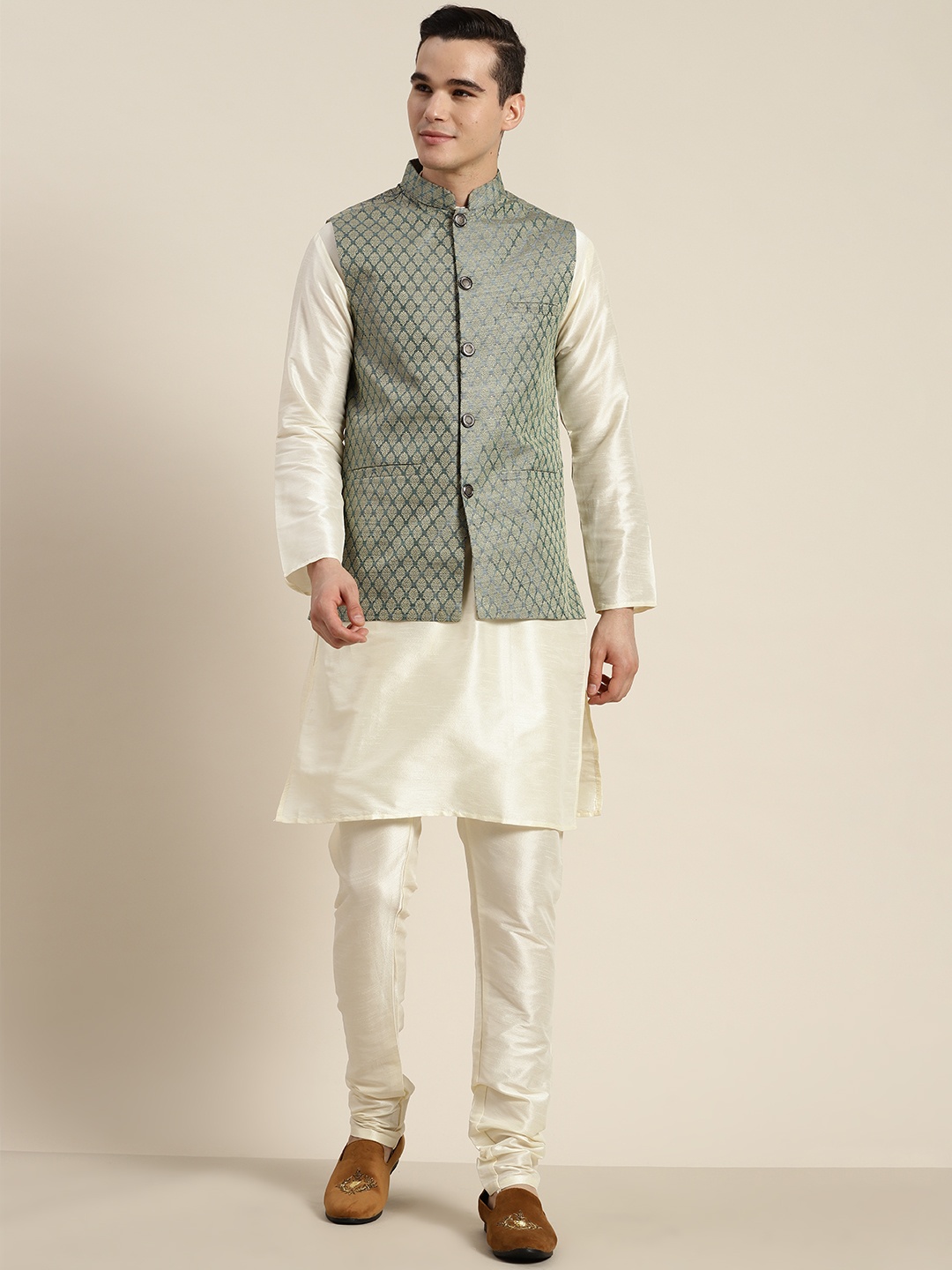 

SOJANYA Ethnic Motifs Regular Kurta with Churidar, Off white