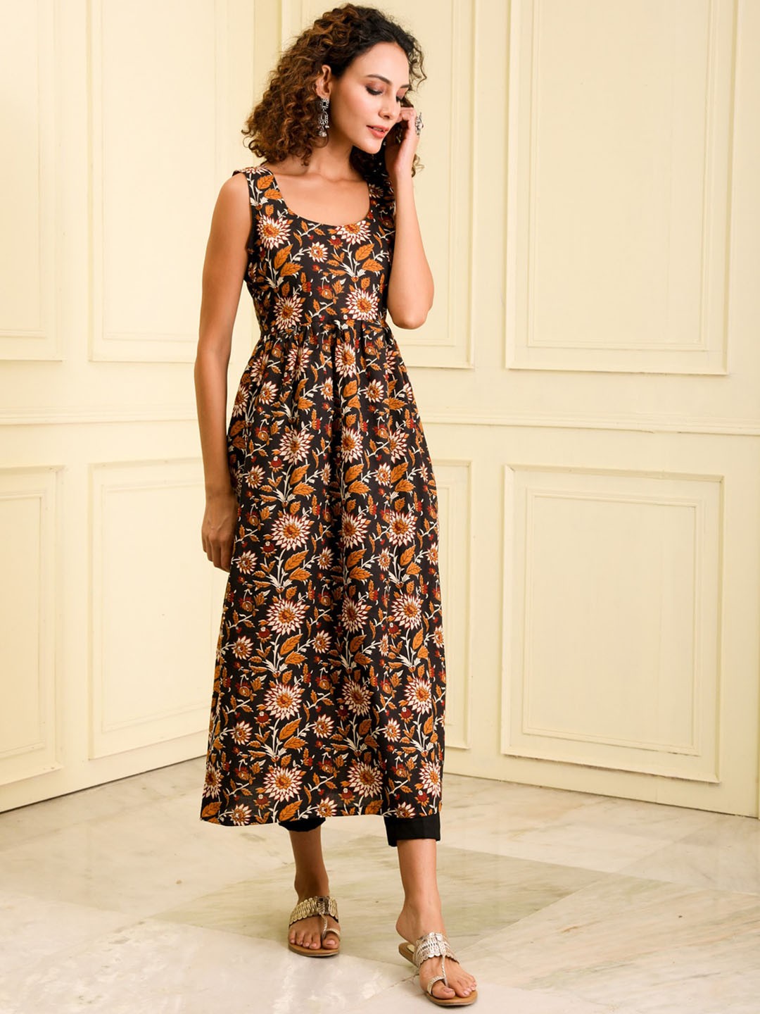 

BEATITUDE Floral Printed Sleeveless Organic Cotton Kurta, Brown