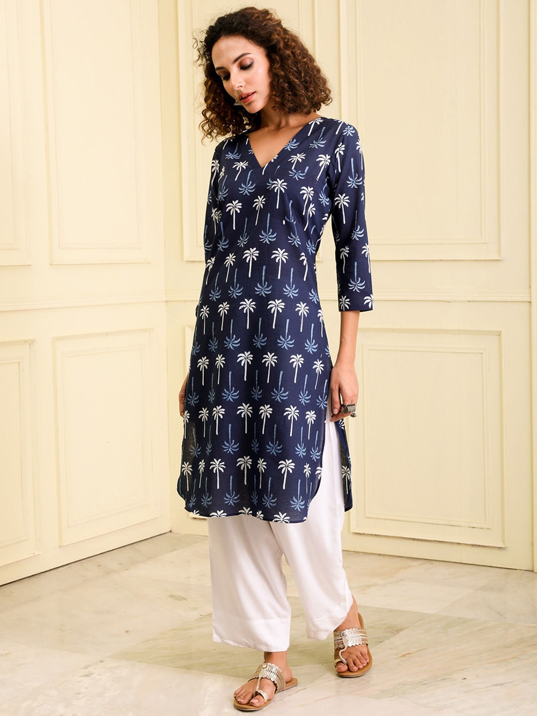 

BEATITUDE Floral Printed Organic Cotton Kurta, Blue