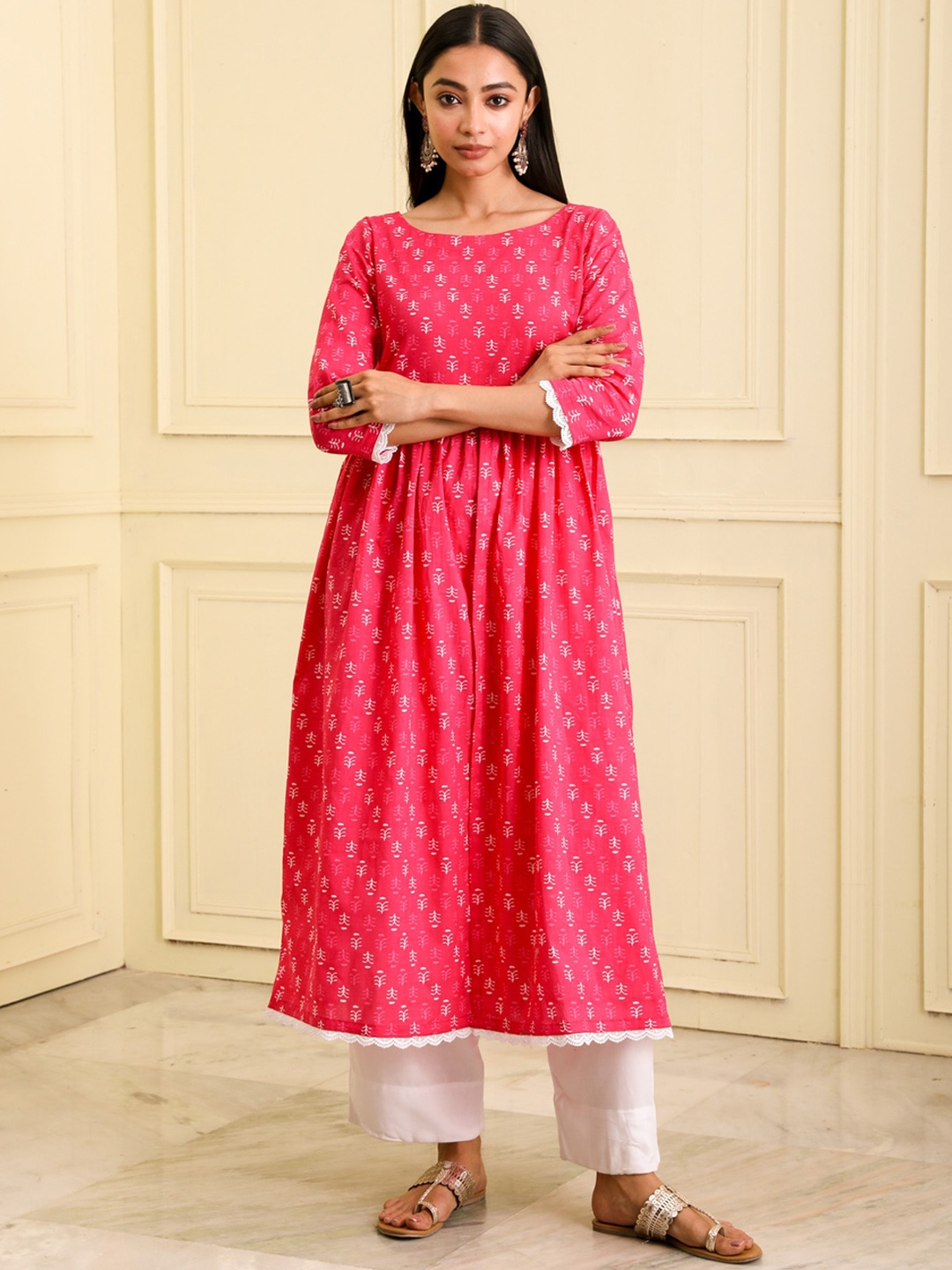 

BEATITUDE High Slit Ethnic Motifs Printed Organic Cotton Kurta, Pink