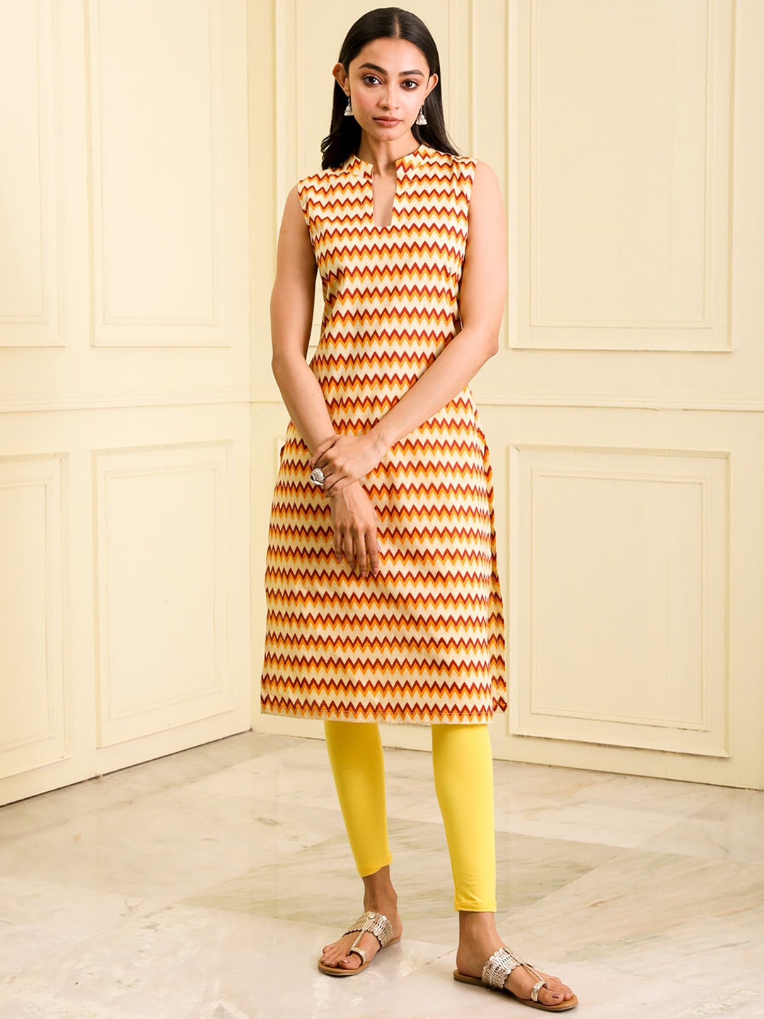 

BEATITUDE Mandarin Collar Chevron Printed Organic Cotton Kurta, Off white