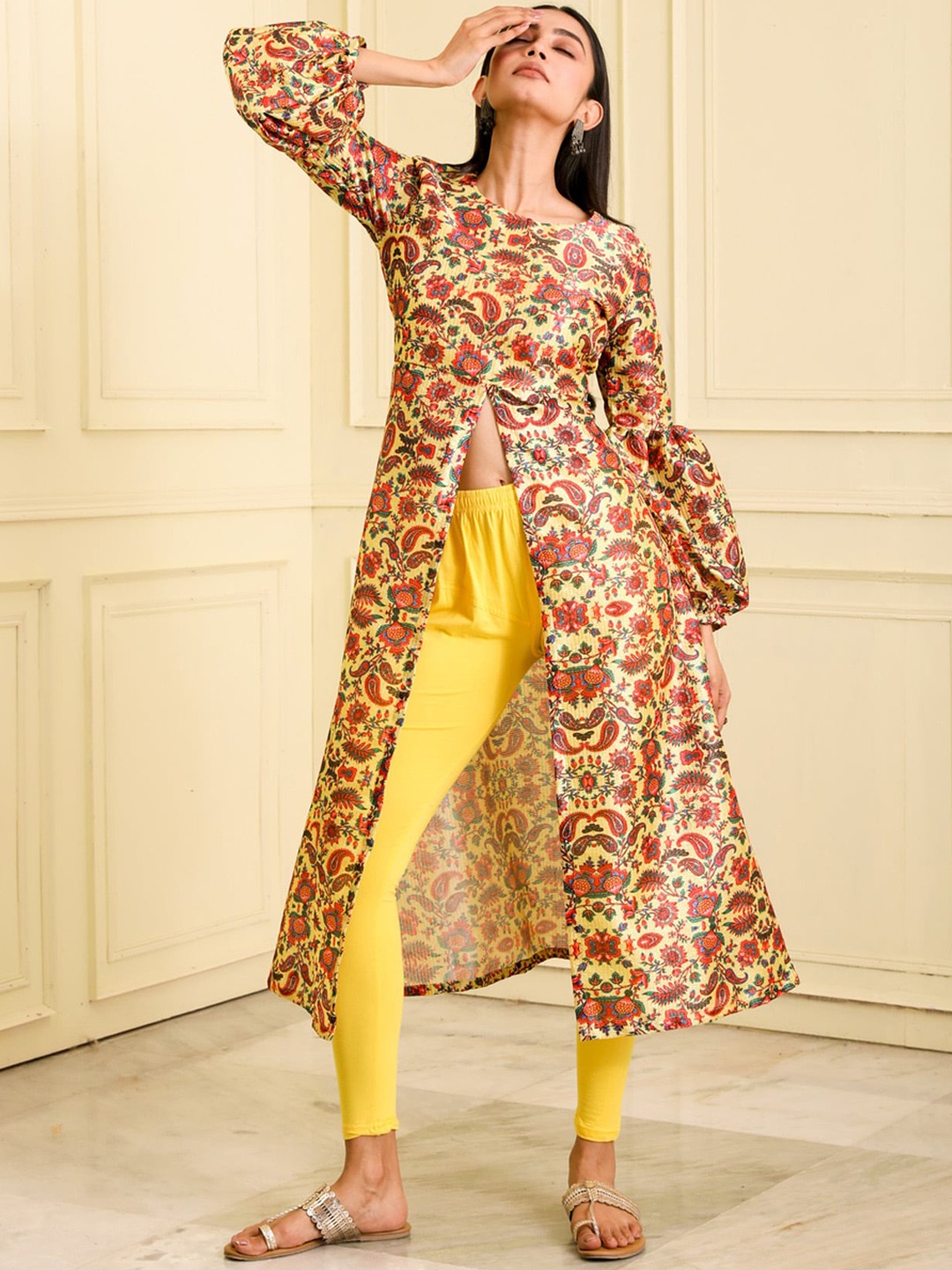 

BEATITUDE High Slit Floral Kalamkari Printed Kurta, Yellow