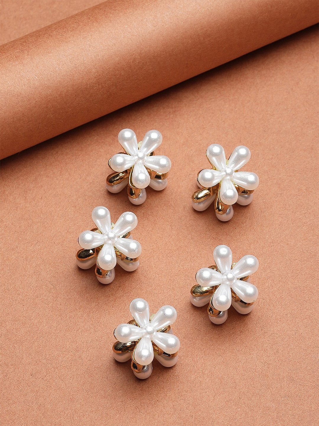 

Bohey by KARATCART Women Set of 6 Floral Mini Claw Clips, White