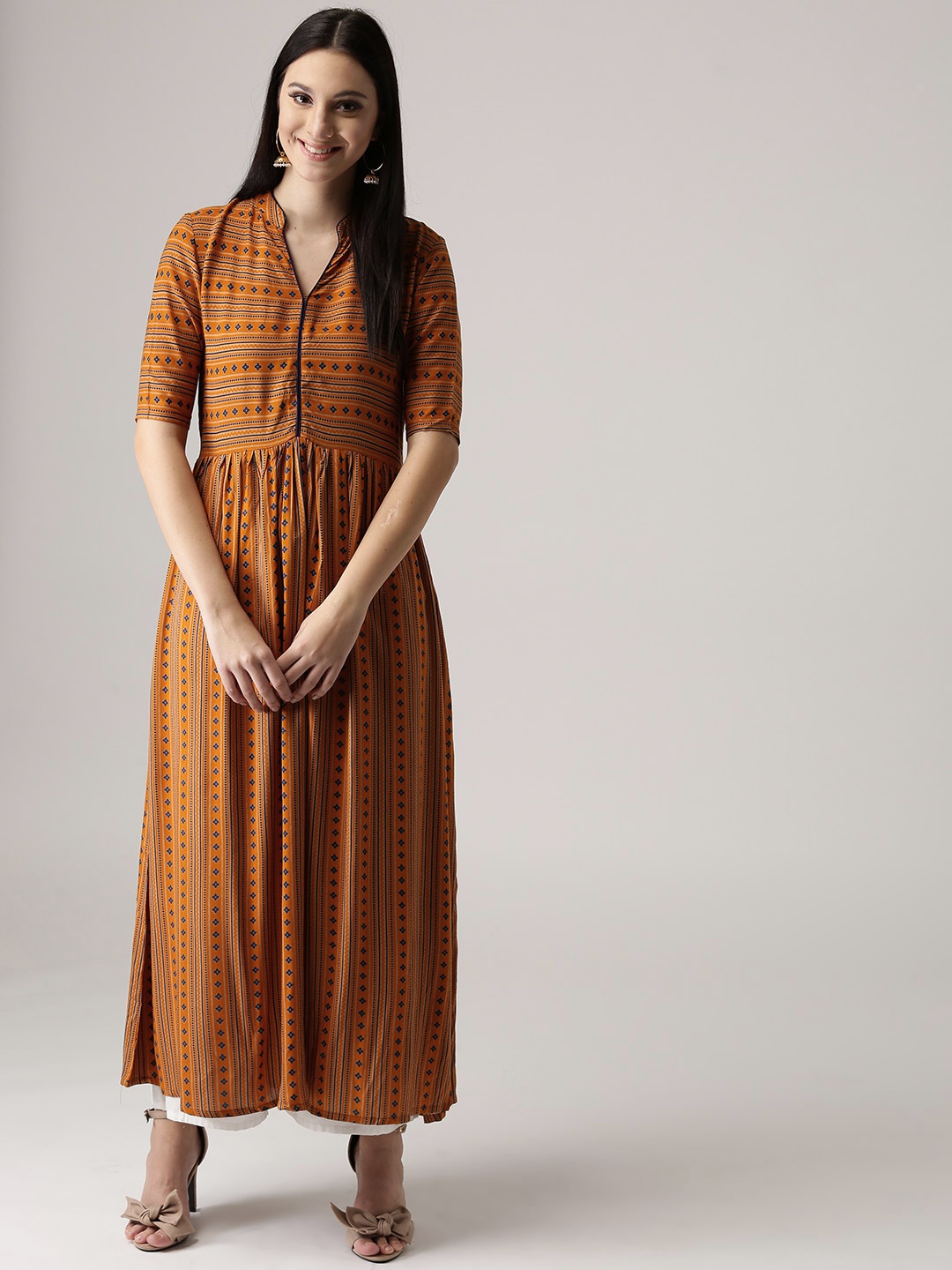 

Libas Women Orange & Navy Printed Anarkali Kurta