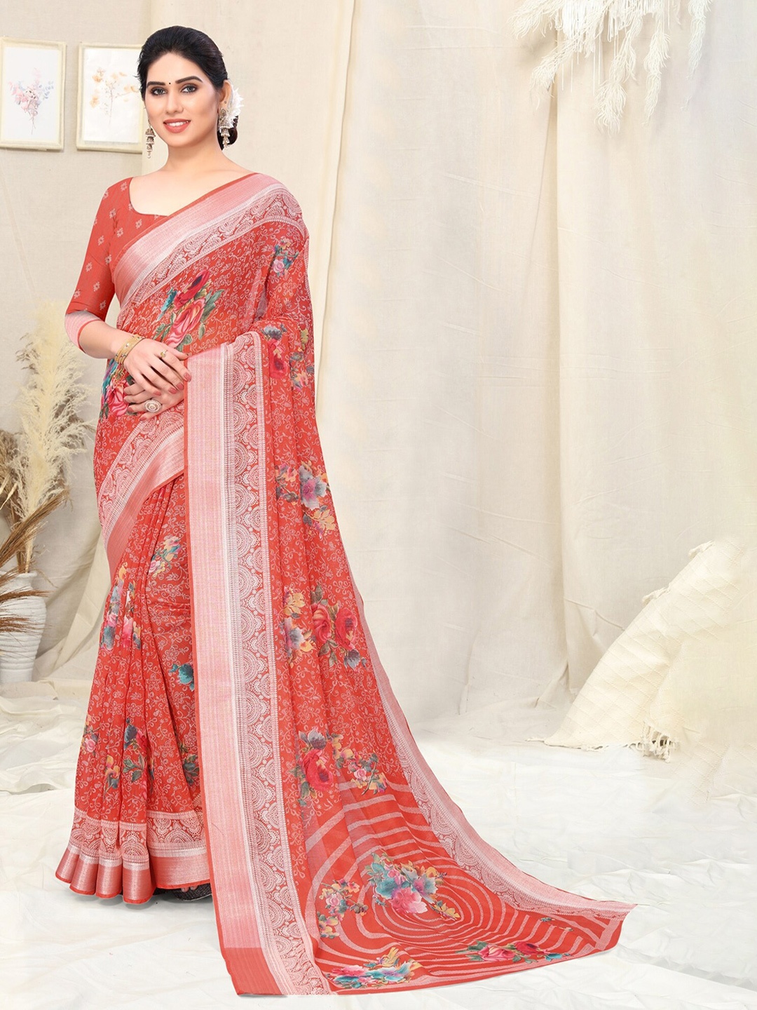 

KALINI Floral Printed Zari Saree, Red