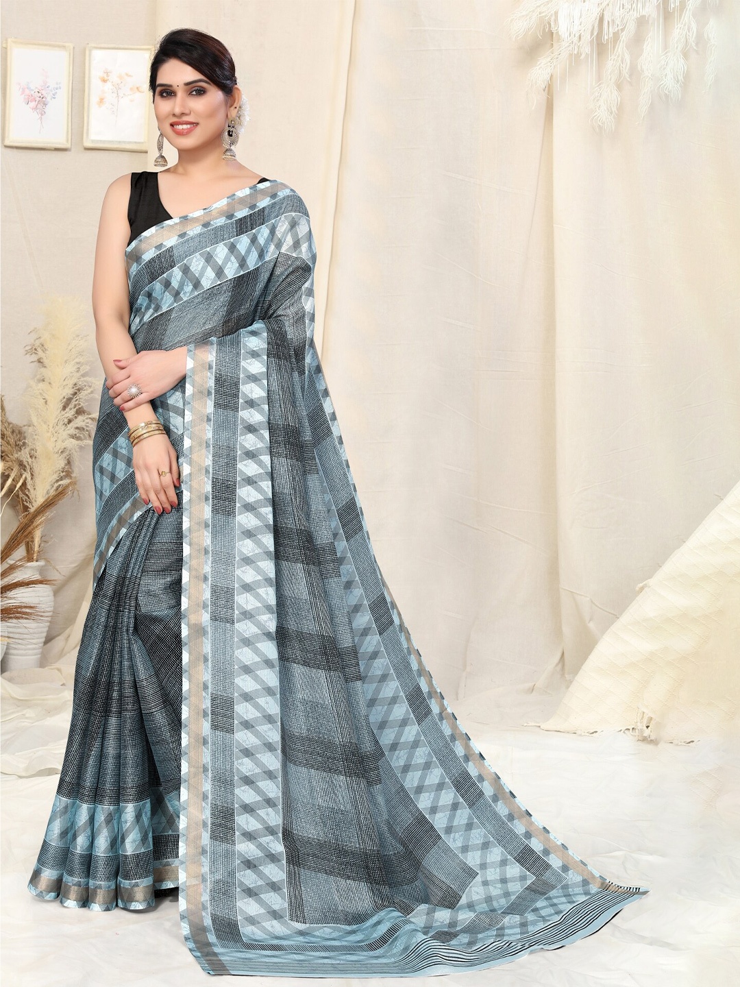 

KALINI Checked Woven design Zari Cotton Blend Saree, Blue